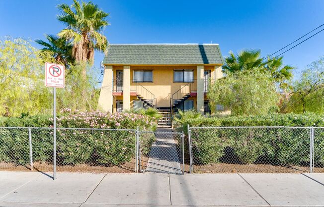 HOUSING CHOICE VOUCHER APPROVED! Modern Comfort in a Charming 2-Bed, 2-Bath Upstairs Unit!