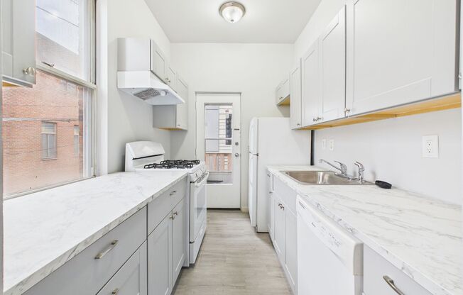 438 Gaskill St. aka. 517 S 5th St