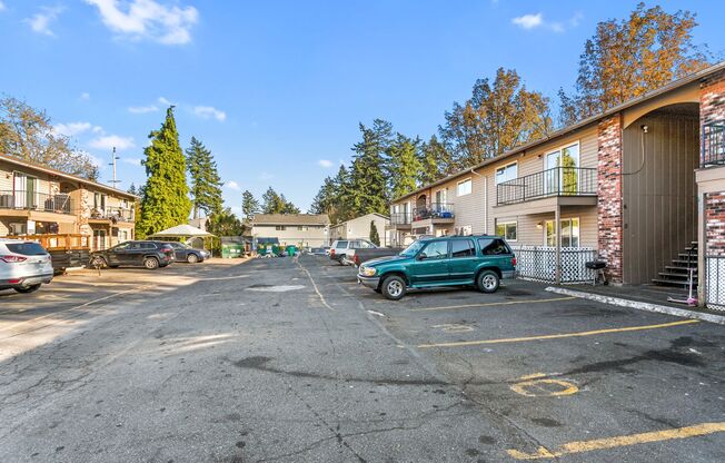 Emerald Grove Apartments