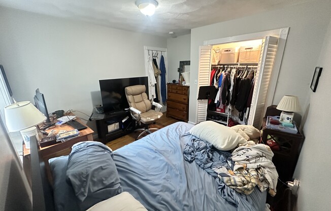 1131 Broadway Apt 2