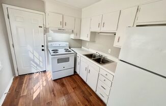 2 beds, 1 bath, 600 sqft, $795, Unit Unit A