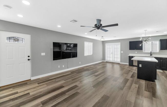 2509 E. Broadway Rd #4 Phoenix, AZ 85040