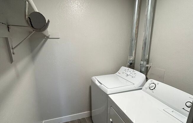 2 beds, 2 baths, 1,120 sqft, $1,250, Unit 215M