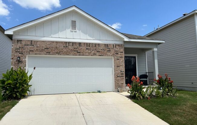 3 beds, 2 baths, $1,695