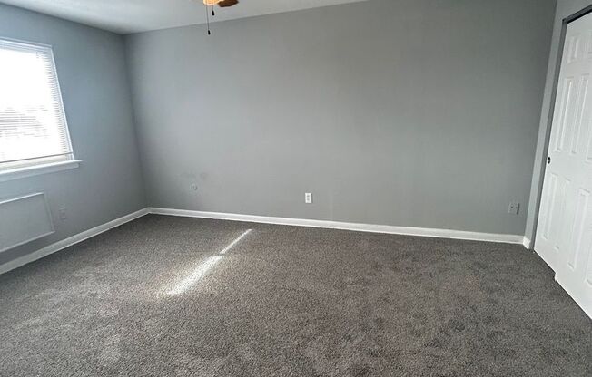 1 bed, 1 bath, 600 sqft, $1,220, Unit 10-C13