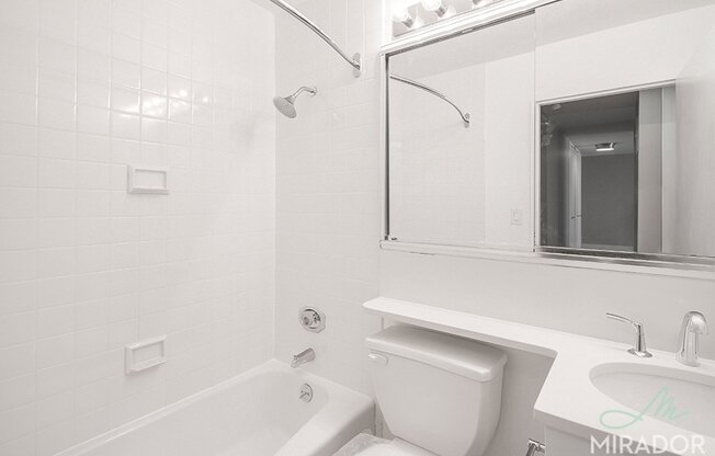 2 beds, 1.5 baths, $5,800, Unit 34M