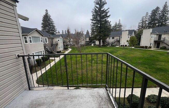 2 beds, 1 bath, 825 sqft, $1,860, Unit 231