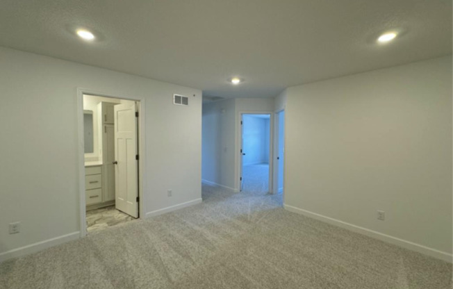 8084 150 PL NW