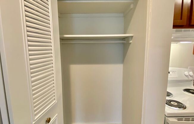 1 bed, 1 bath, 700 sqft, $1,095, Unit 209