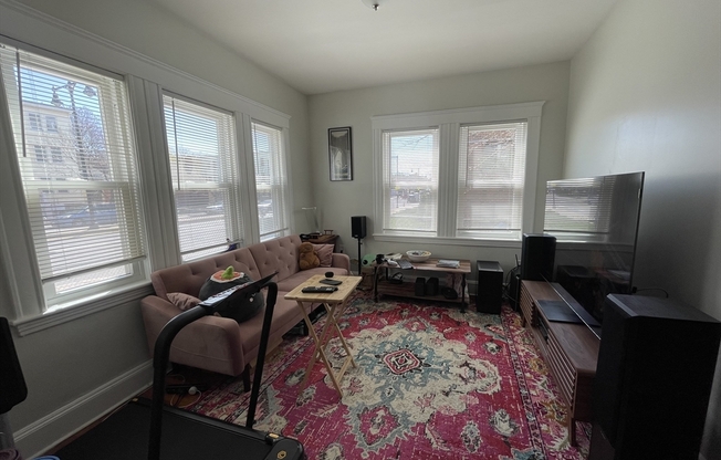 249 HYDE PARK AVE