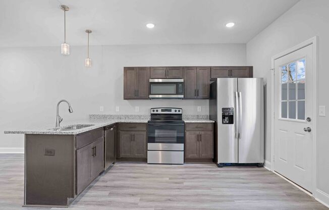 2 beds, 2.5 baths, 1,300 sqft, $1,350, Unit 6