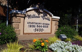 Willow Grove Apartments