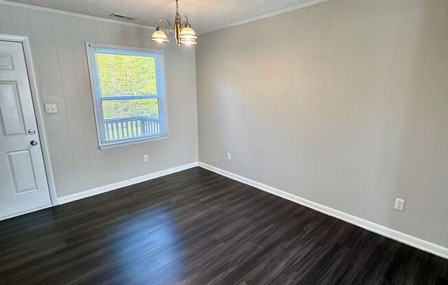 2 beds, 1.5 baths, 1,100 sqft, $1,099, Unit 722-A