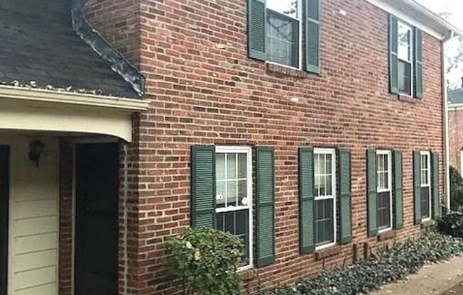 Gorgeous 2-Bedroom Home in Lansdale! Available mid-January!