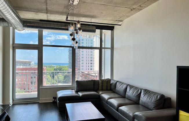 2 beds, 2 baths, $3,200, Unit UNIT 1107