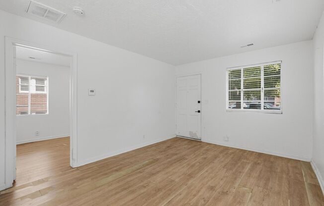 1 bed, 1 bath, 419 sqft, $1,150, Unit 710