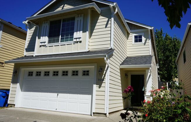 Newer Orchard Hill 2 Story Home for Lease near Vancouver Mall - 7014 NE 55th St