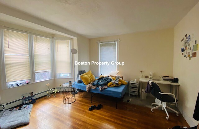 74 CHESTER ST