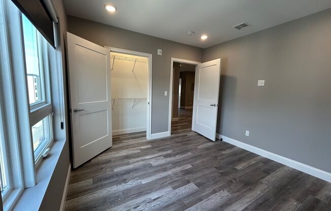 3 beds, 1 bath, 1,010 sqft, $3,600, Unit 301