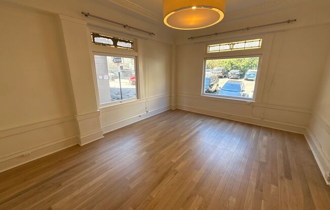 2 beds, 1 bath, $3,750