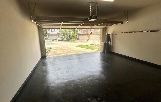 18 WHITEKIRK PL