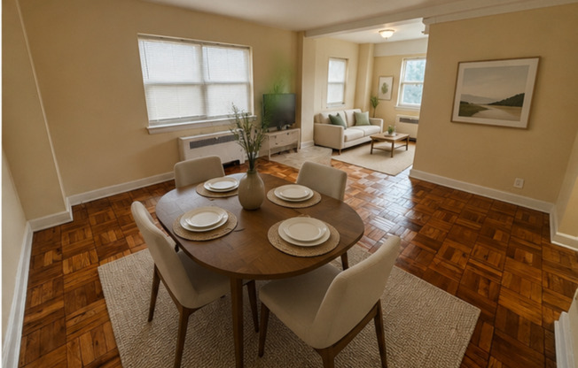 1 bed, 1 bath, 623 sqft, $900, Unit C33