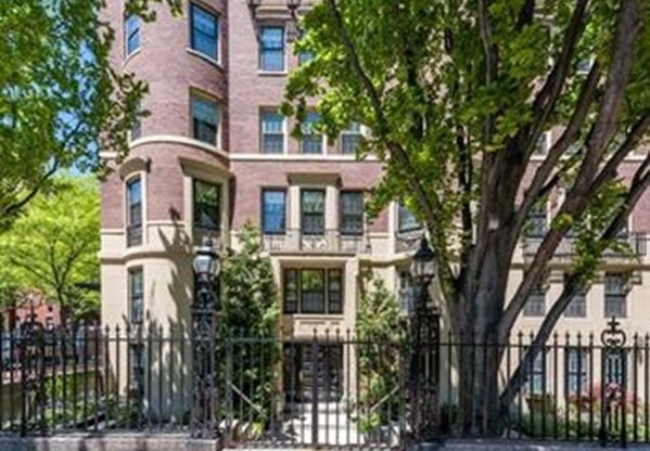 137 MARLBOROUGH ST