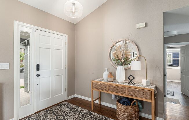 Beautiful West Arvada Home Available September 1st