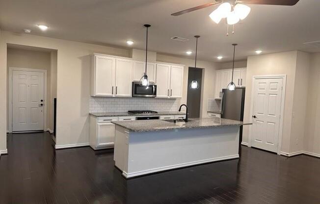 3428 Avondale View Drive