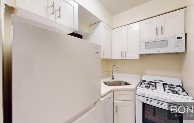 162 W 80 ST 