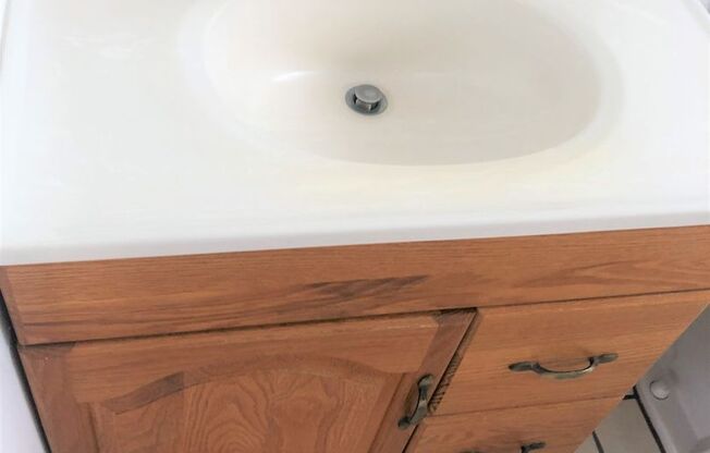 1 bed, 1 bath, $1,995