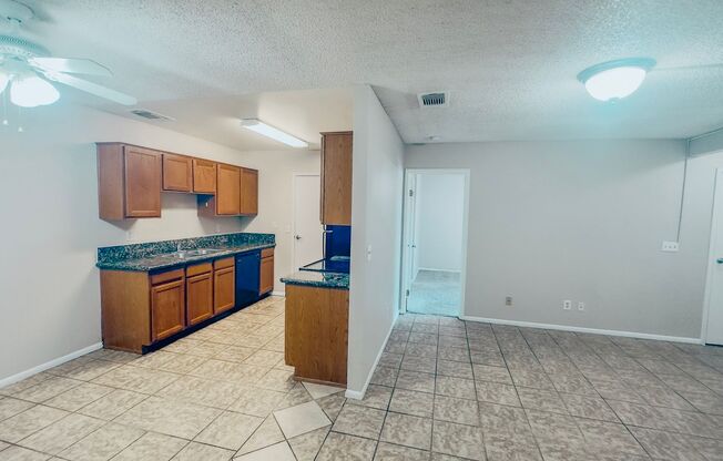 Updated 2 Bed/2 Bath Condo at Baseline Rd and 35th St