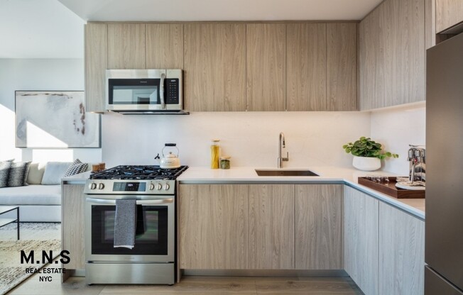 1 bed, 1 bath, $3,339, Unit 1312