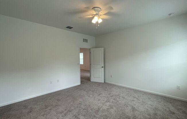 3 beds, 2 baths, $1,750