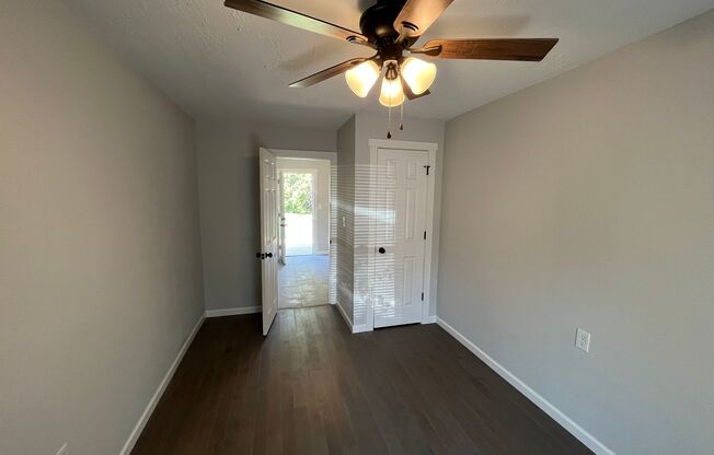 3 beds, 1 bath, $1,175