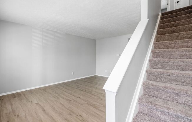 Newly Renovated Townhomes Located in Dublin!