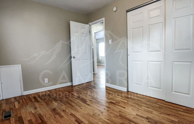 Cute 3 BD - 1 BR Home Available in South Salt Lake