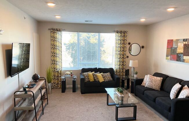 1 bed, 1 bath, 975 sqft, $1,295, Unit 3412 Dodge St Unit 107