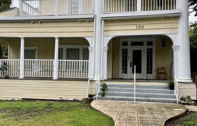 130 E. Craig Place 1-4