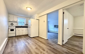 1 bed, 1 bath, 600 sqft, $1,900, Unit 6