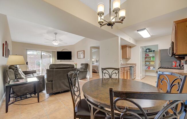 2 beds, 2 baths, $1,650, Unit # 1071