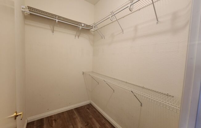 2 beds, 2 baths, $1,500, Unit # 271