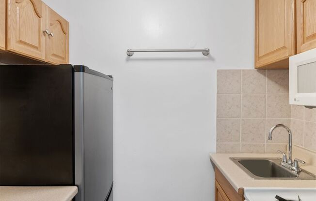 Studio, 1 bath, $1,850, Unit 4WS