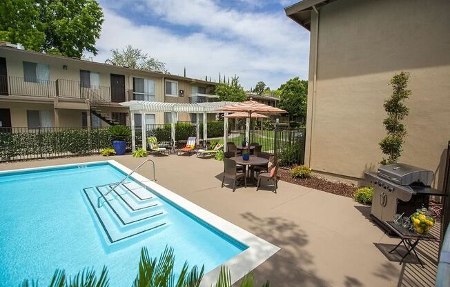 Residents have the luxury of using our poolside grill.  Have a cookout with friends and family while sitting poolside.