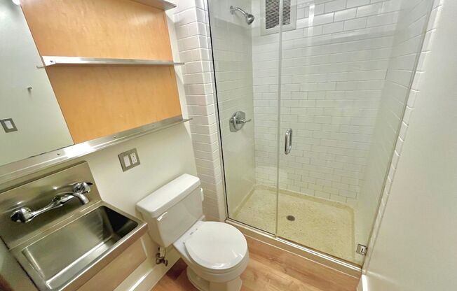 1 bed, 1 bath, $1,750