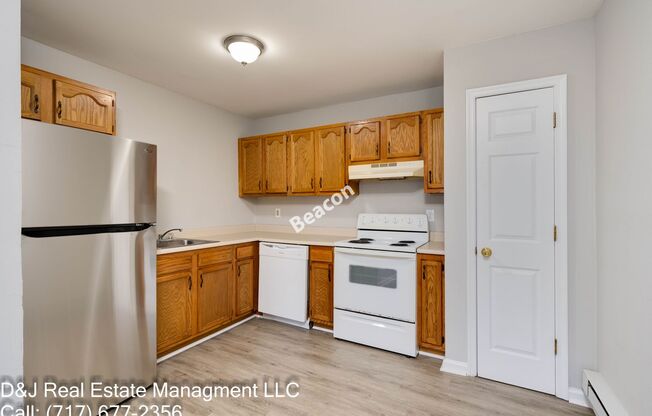 2 beds, 1 bath, 900 sqft, $1,395, Unit 14 Hatteras Ct