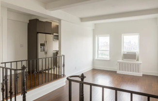 507 W 113 ST