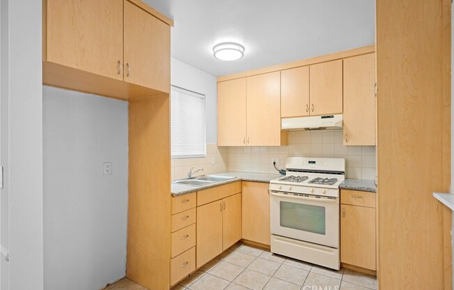 1 bed, 1 bath, 550 sqft, $1,899, Unit 2