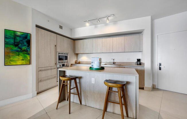 4111 S Ocean Dr