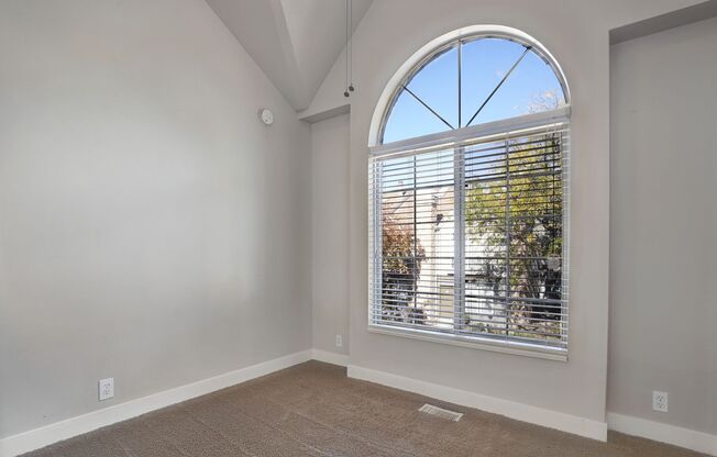 2 beds, 1.5 baths, 1,176 sqft, $1,880, Unit 106